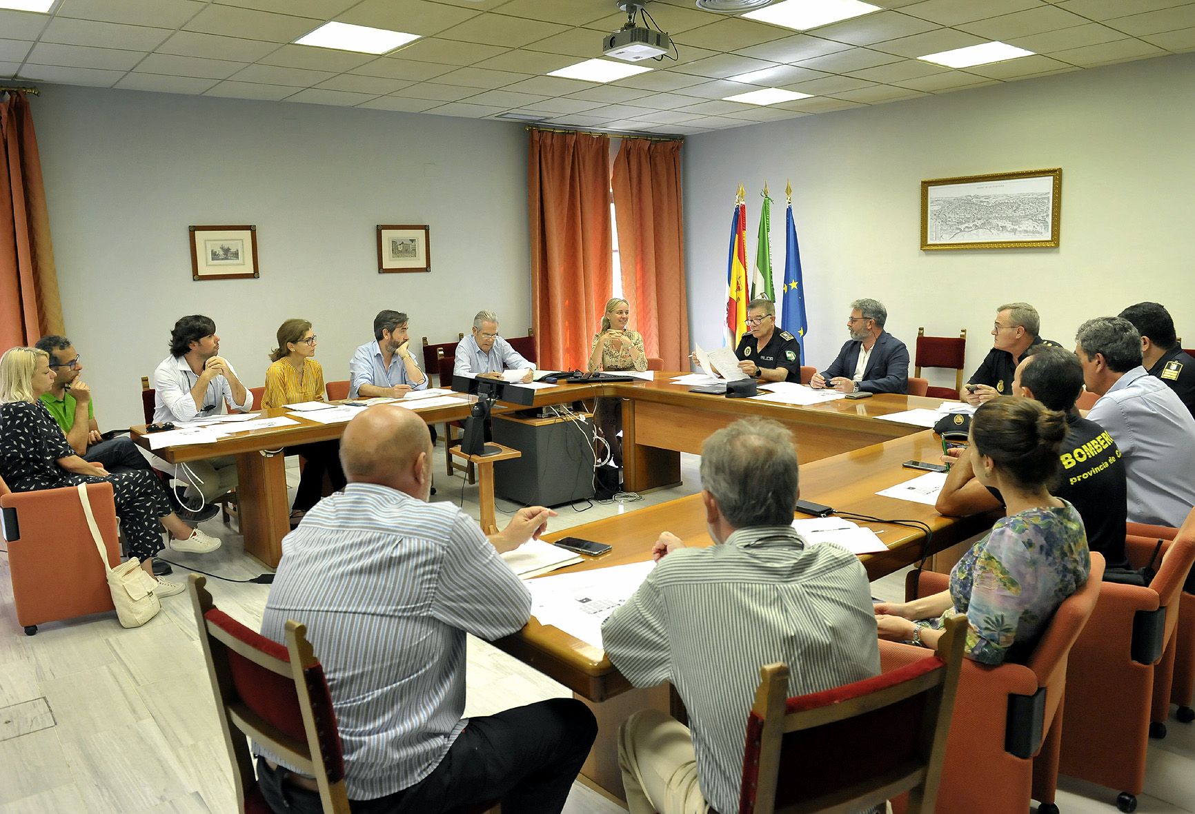 Imagen de la mesa de coordinación del Tío Pepe Festival en Jerez.