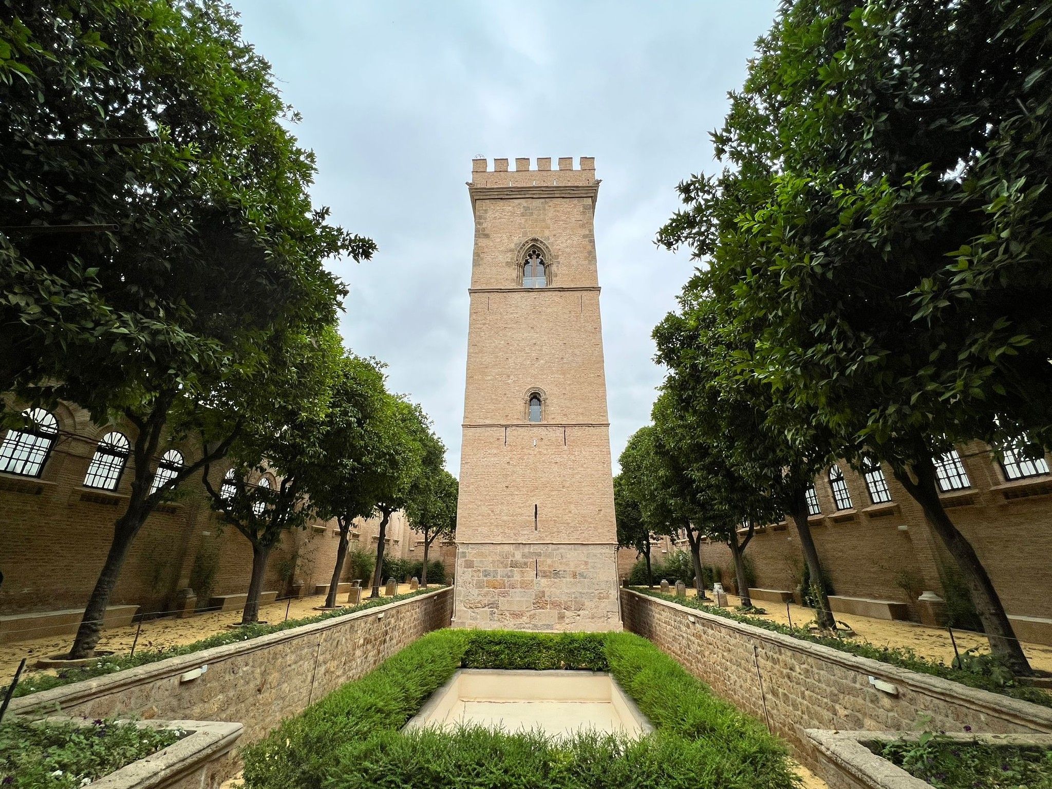 La impresionante restauración de la Torre de Don Fadrique en Sevilla.