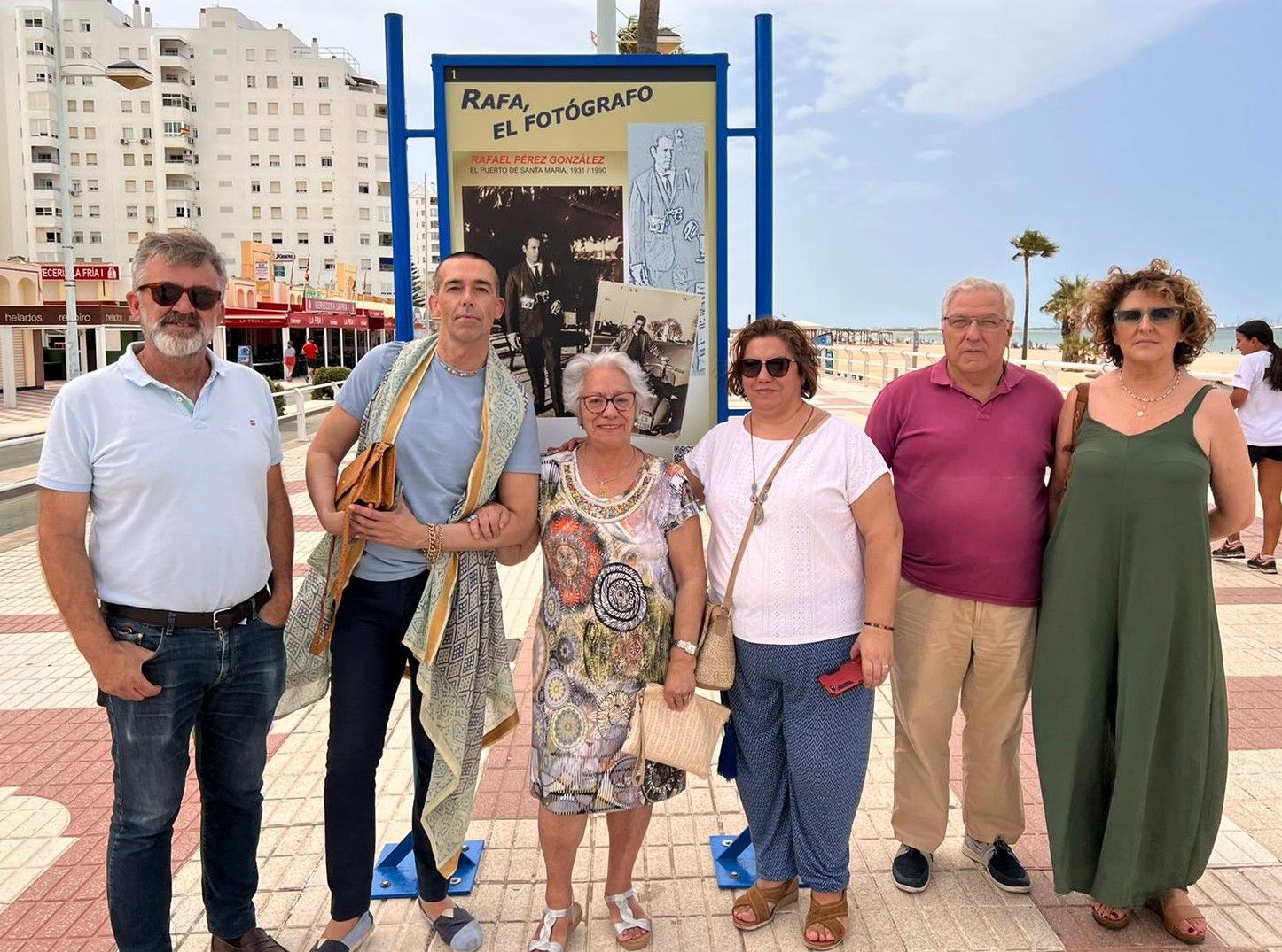 Inauguración de la exposición Rafa, el fotógrafo.