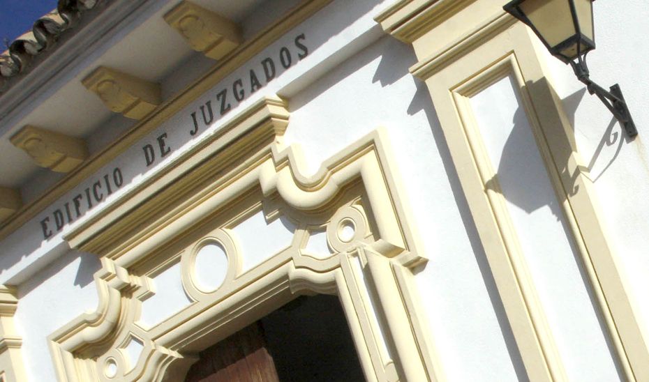 Entrada principal de los juzgados de Algeciras. FOTO: JUNTA DE ANDALUCÍA  
