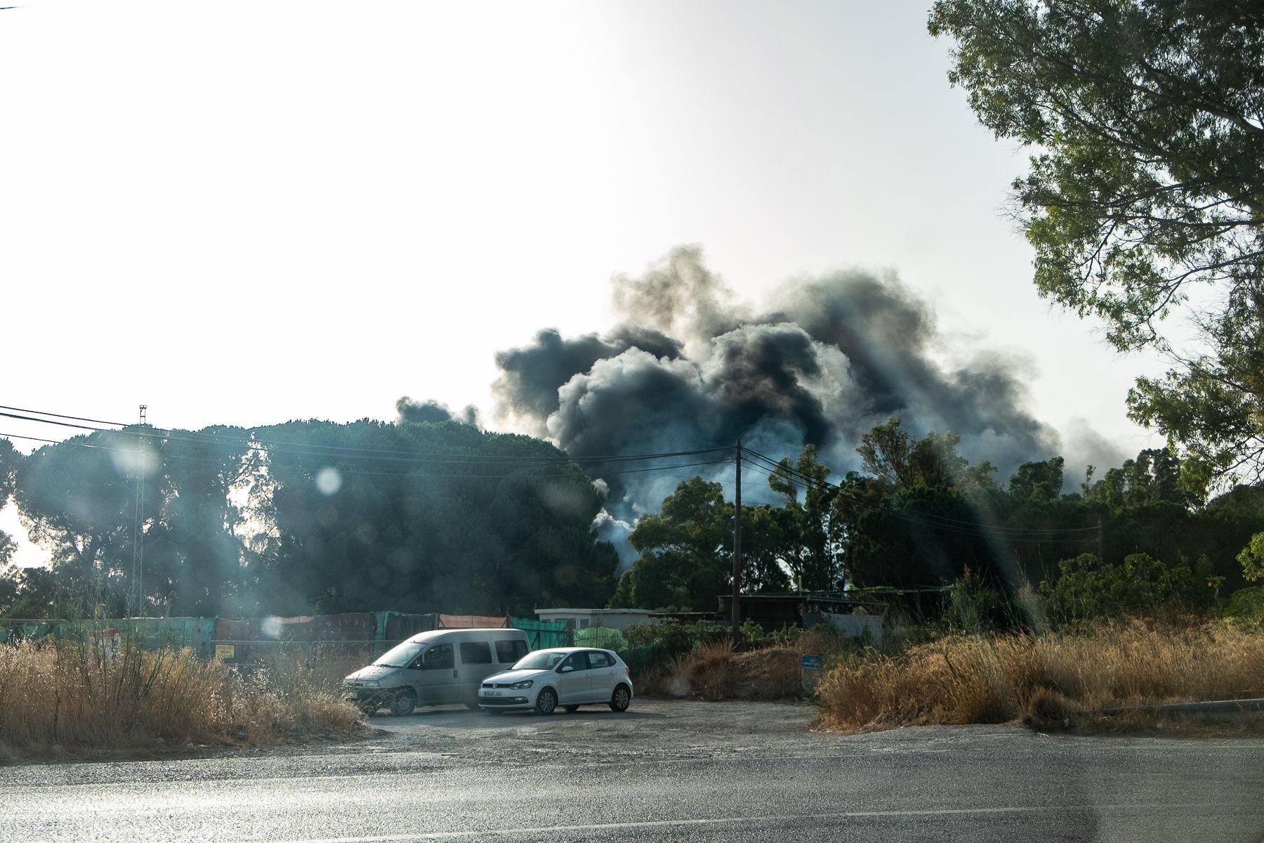 La humareda que dejó el incendio. 