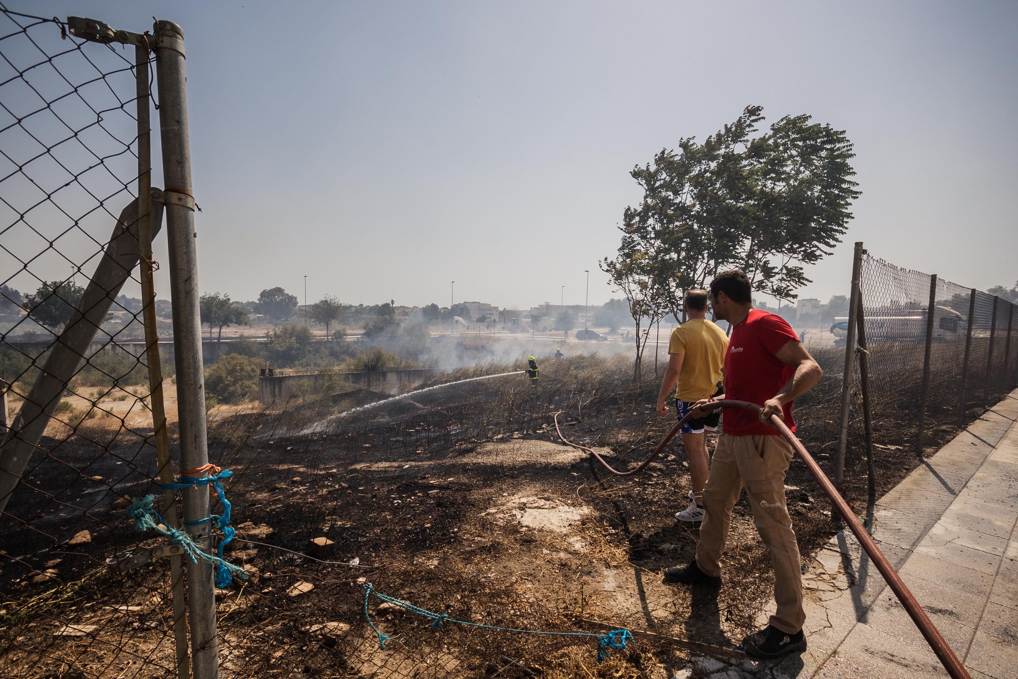 Toda ayuda ha sido poca. 