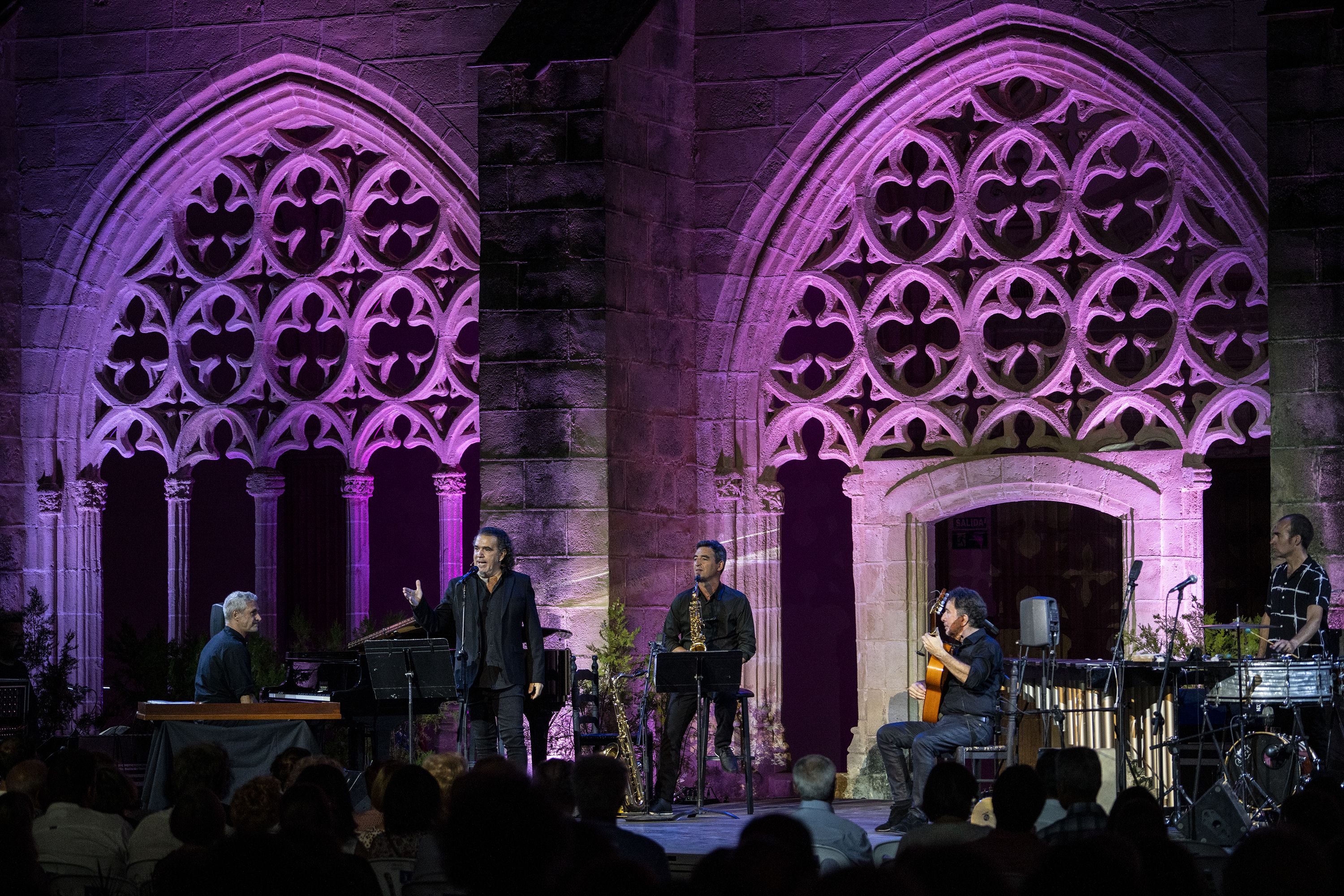 El quinteto principal, con David Lagos al frente, la pasada noche de sábado en los Claustros, en Jerez, en la presentación de 'Descantar'.