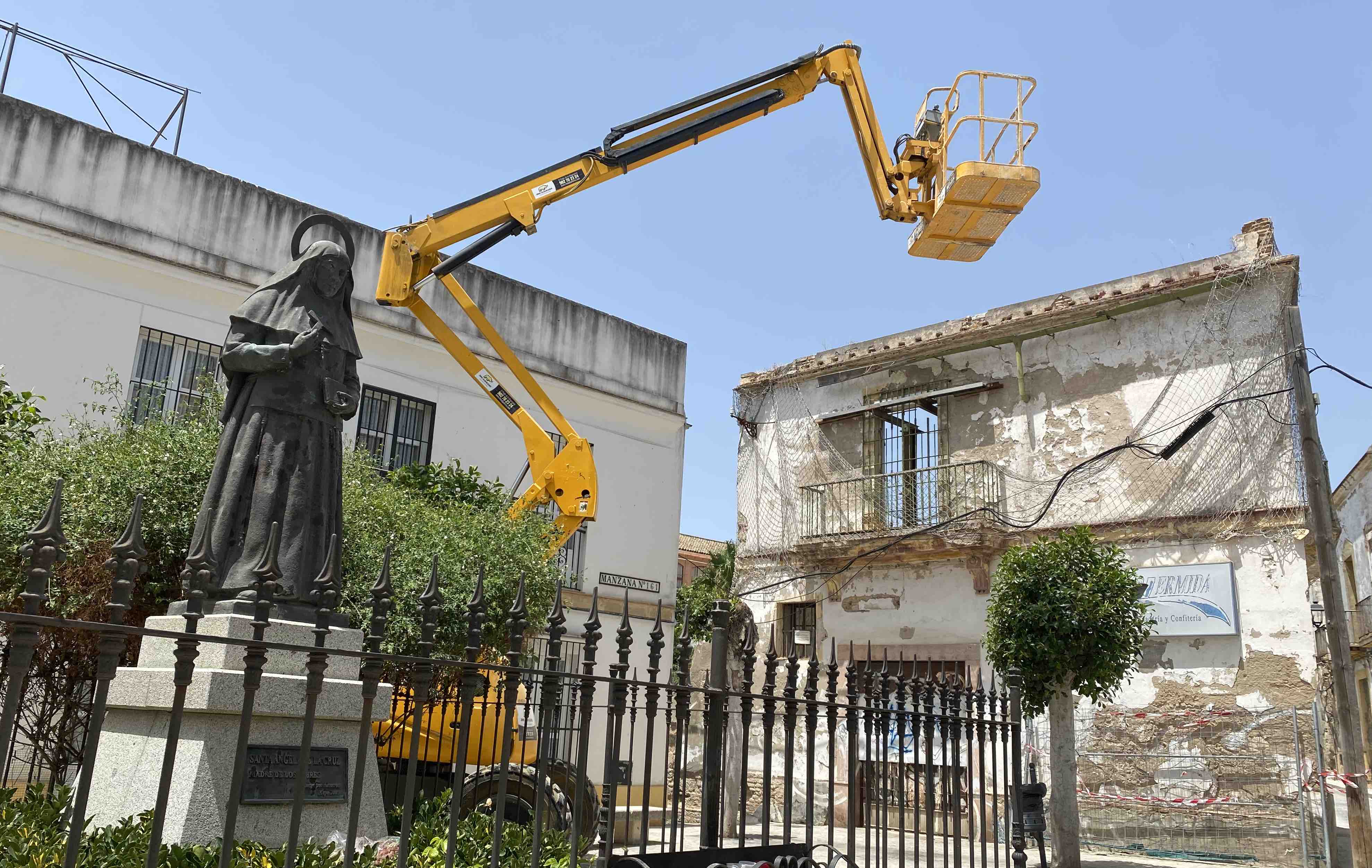 Verano de obras en Juana de Dios Lacoste: renovación total en el intramuros de Jerez.