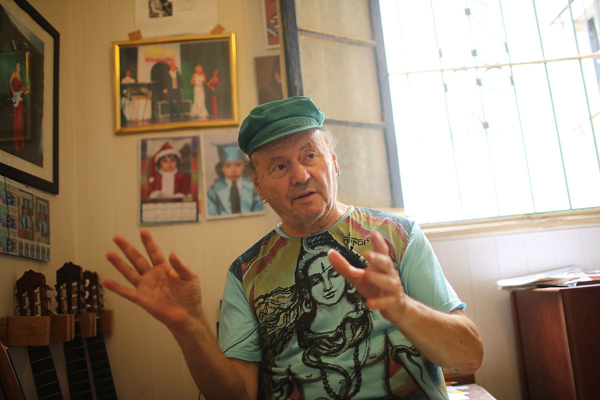 El maestro José Luis Balao, en su casa de calle Conocedores en Jerez. "Me despierto con música en la cabeza", declaró en una entrevista con lavozdelsur.es.