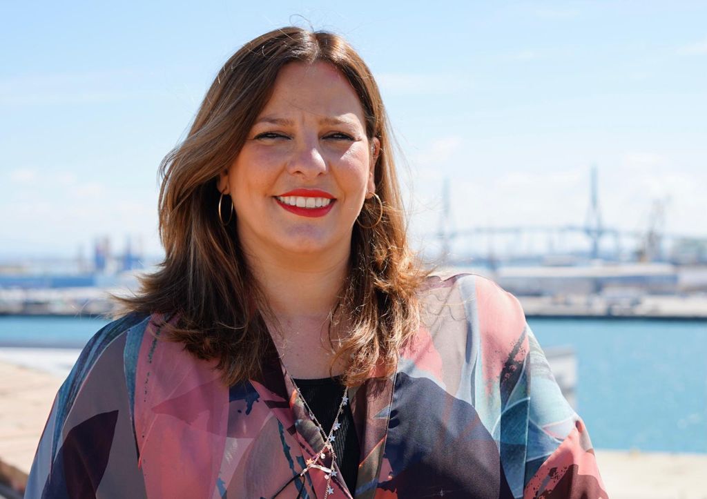 La diputada provincial de Ciudadanos (Cs) por la provincia de Cádiz, Estefanía Brazo pide ayudas para las personas celíacas.