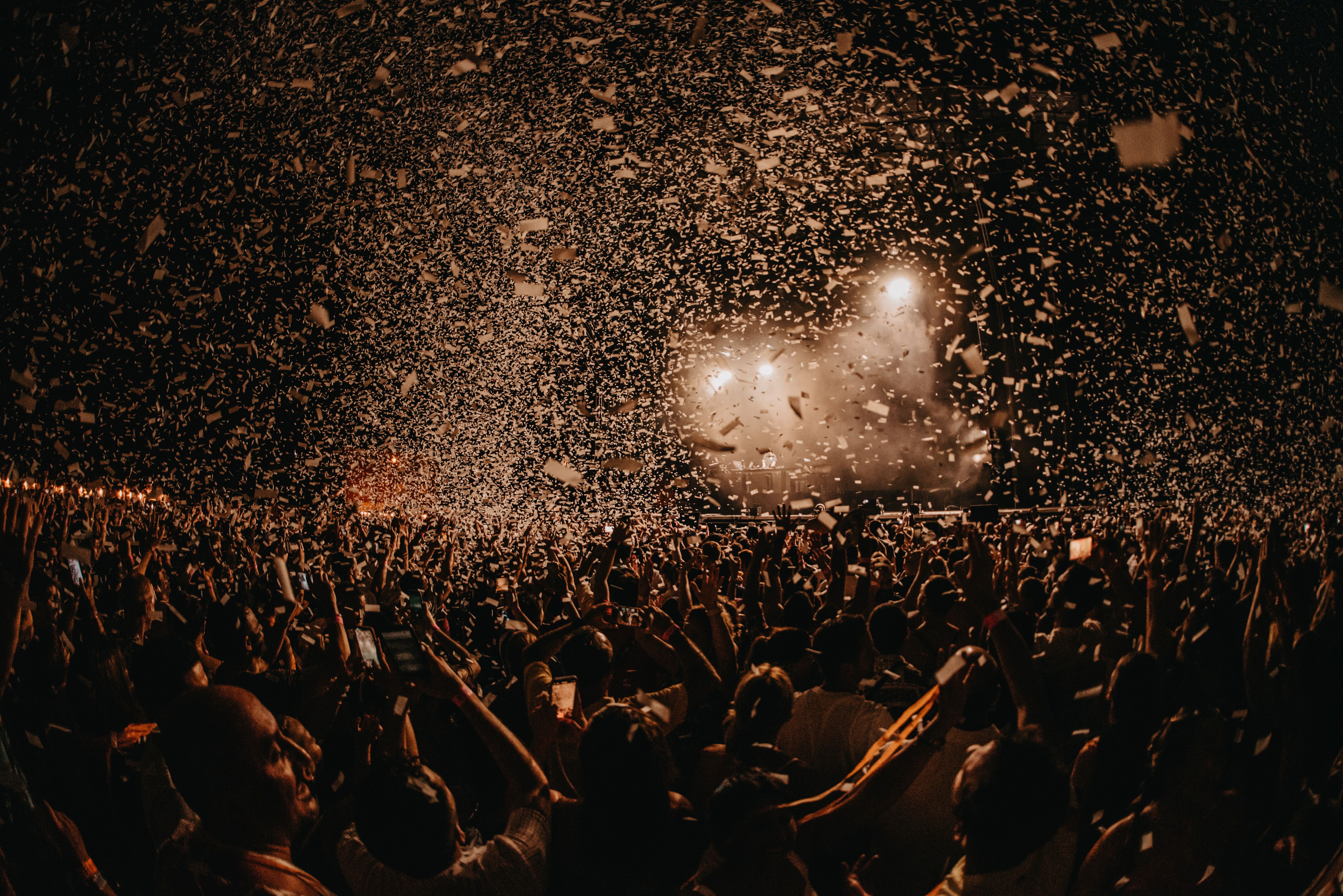 Una fiesta en una imagen de archivo.