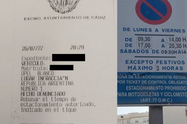 Despertar donante Horror Multan a una mujer en la zona azul de Cádiz un minuto antes de que acabe el  horario