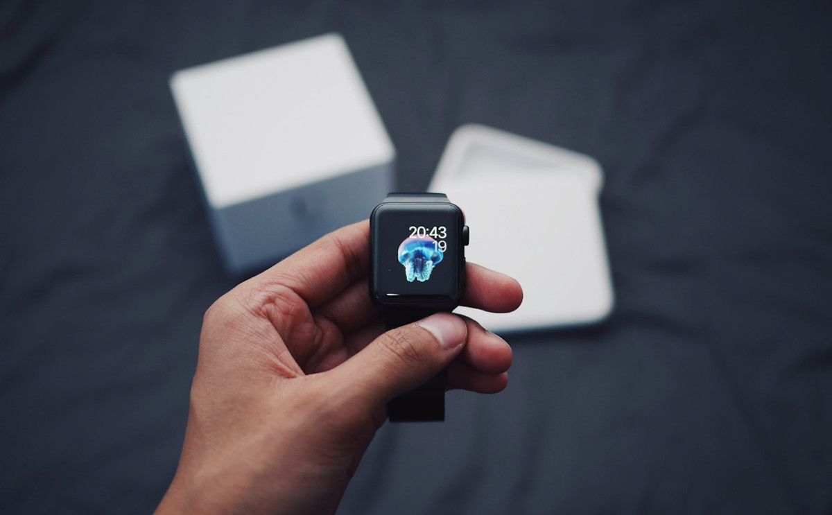 Un smartwatch salva de un tumor mortal a una mujer.  BH 