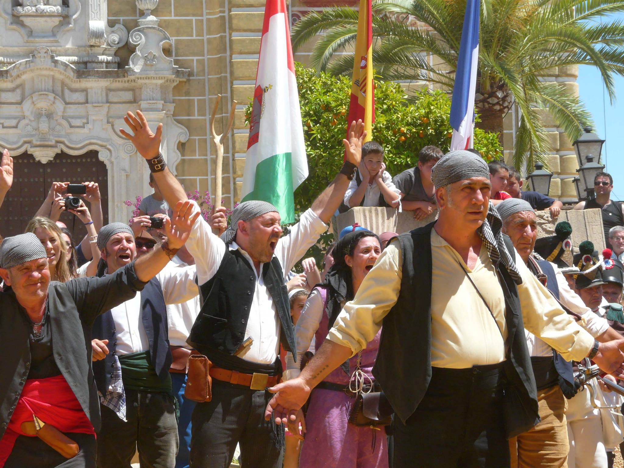 Una imagen de una pasada recreación histórica de la Guerra de la Independencia en Algodonales. FOTO: RECREACIÓN HISTÓRICA DE ALGODONALES DEL 2 DE MAYO DE 1810. 