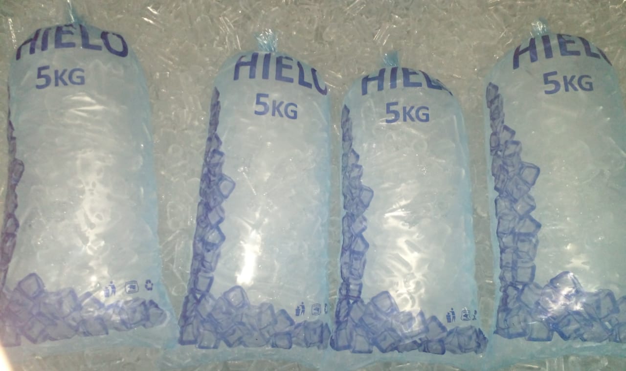 La subida de precios y las olas de calor han dificultado la conservación del hielo a la vez que han aumentado su demanda en toda España.