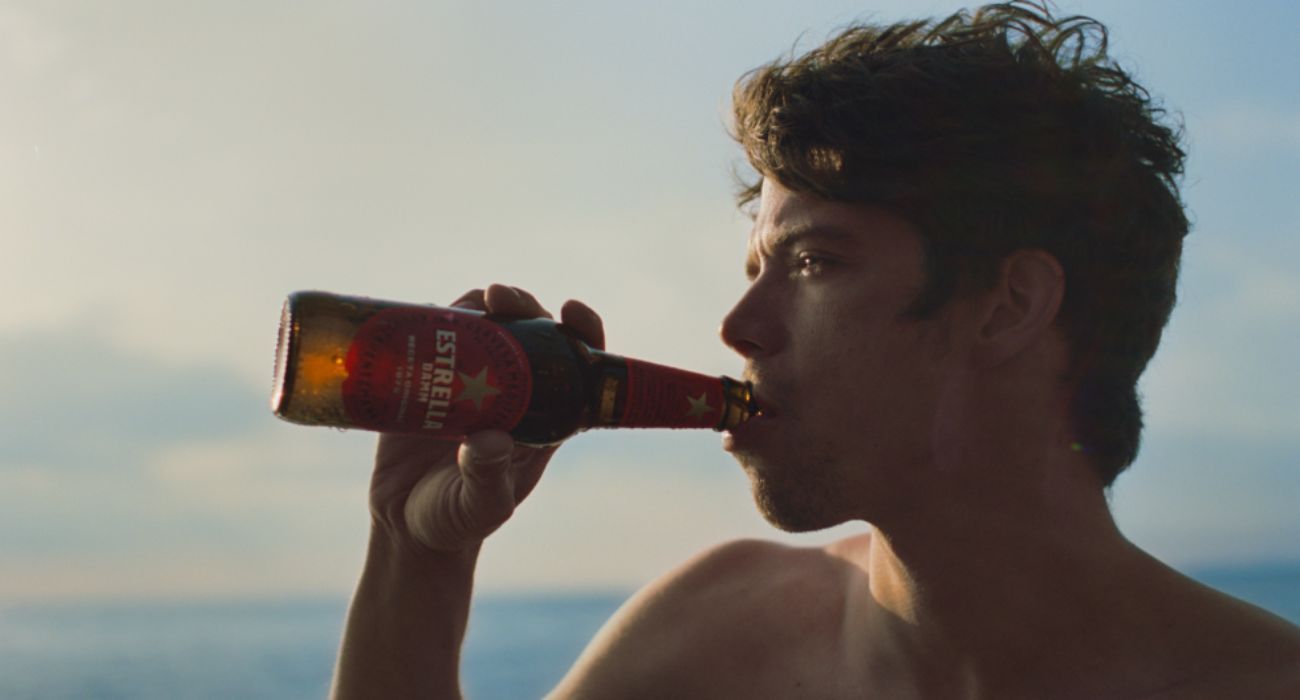 Estrella Damm, una de las tres cervezas españolas en la lista de mejores del mundo.