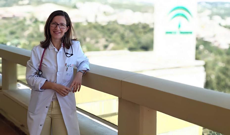 La doctora Elisabeth Pérez-Ruiz en el Hospital Costa del Sol de Marbella. FOTO: JUNTA DE ANDALUCÍA  