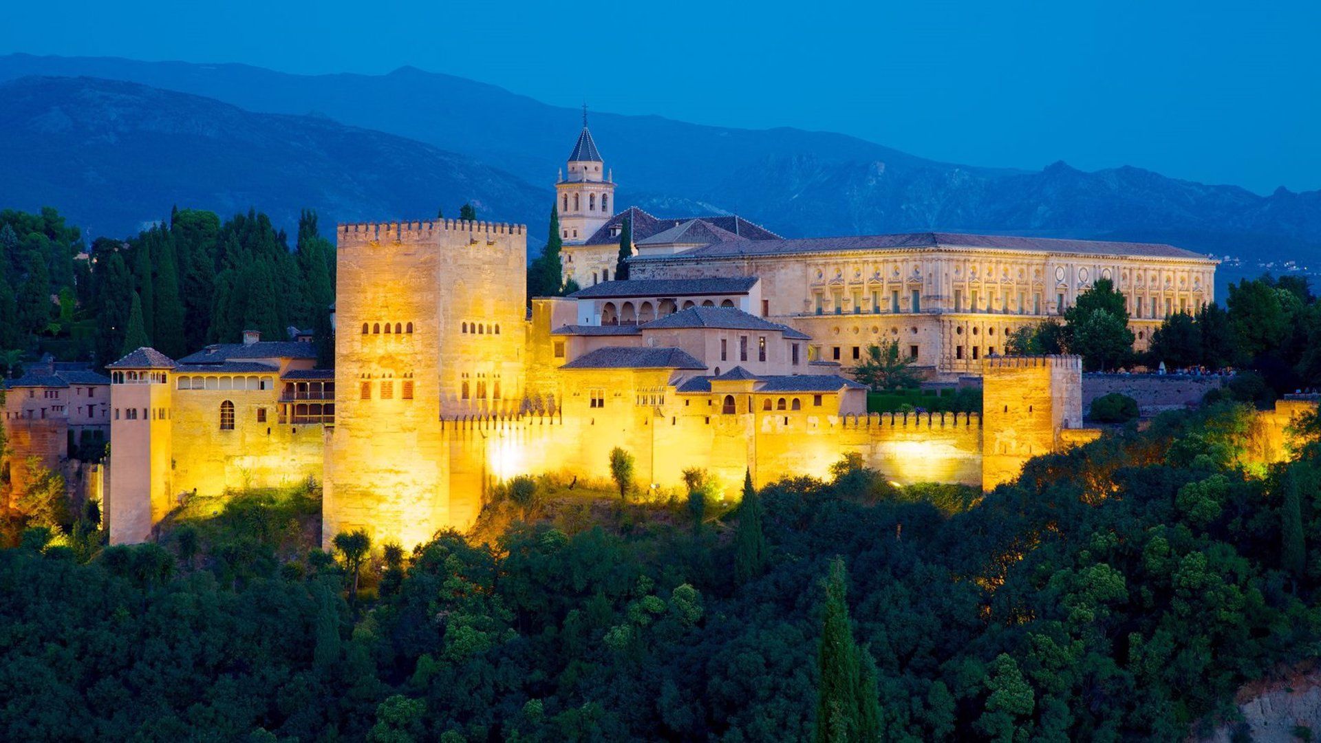 La Alhambra de Granada, un símbolo de la época musulmana en la península.