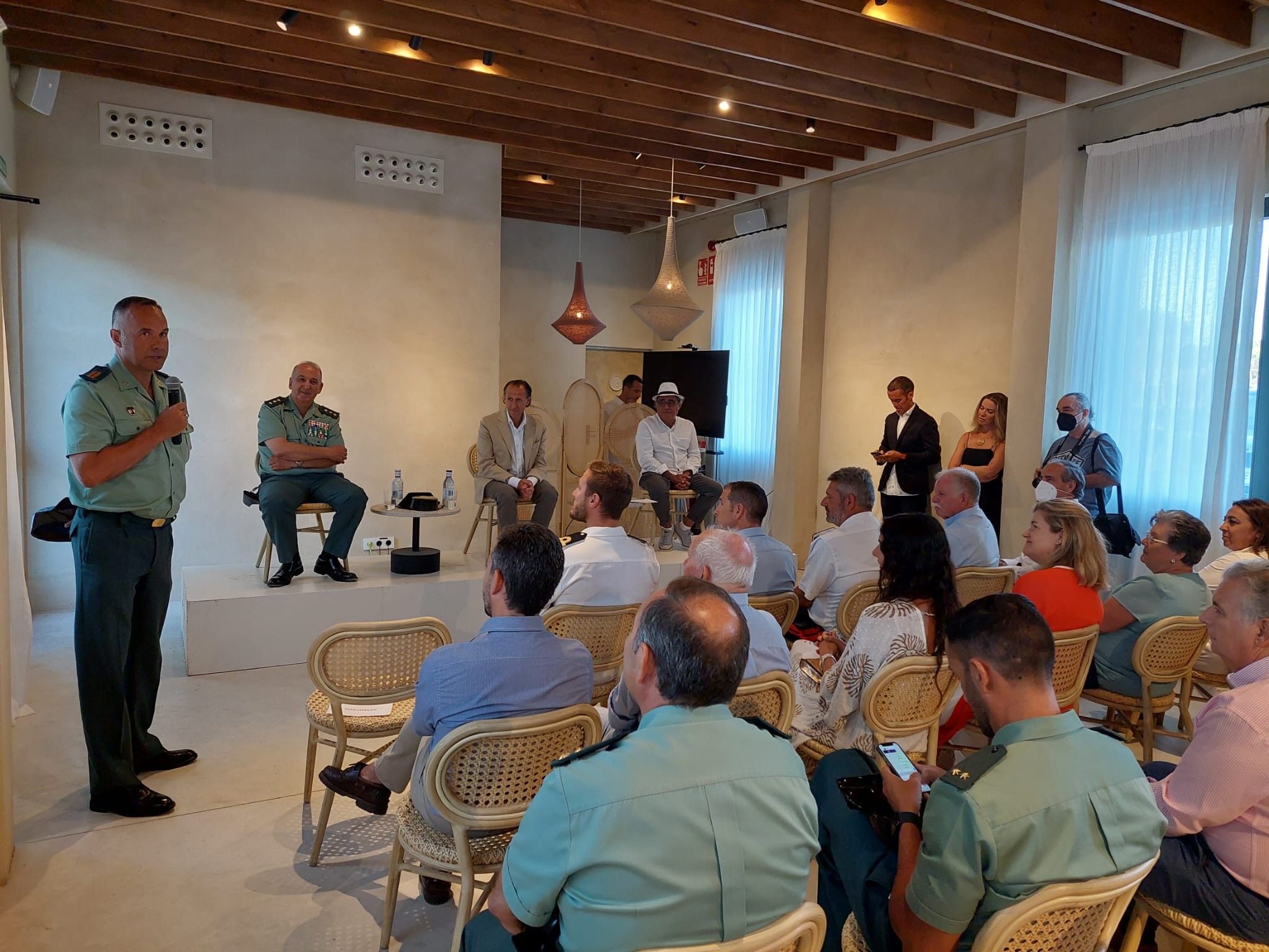 Acto en memoria del accidente aéreo de Chiclana de 1976.