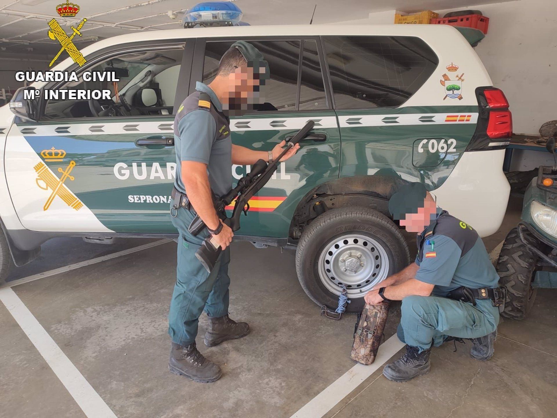 La Guardia Civil detiene a un cazador furtivo en las inmediaciones de Doñana.