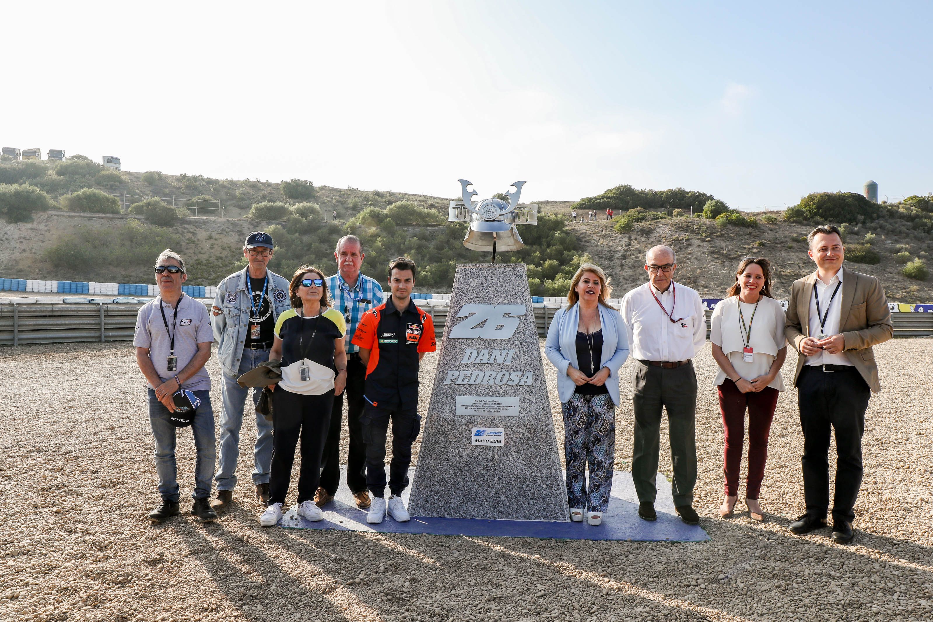 El acto de homenaje al piloto Dani Pedrosa.