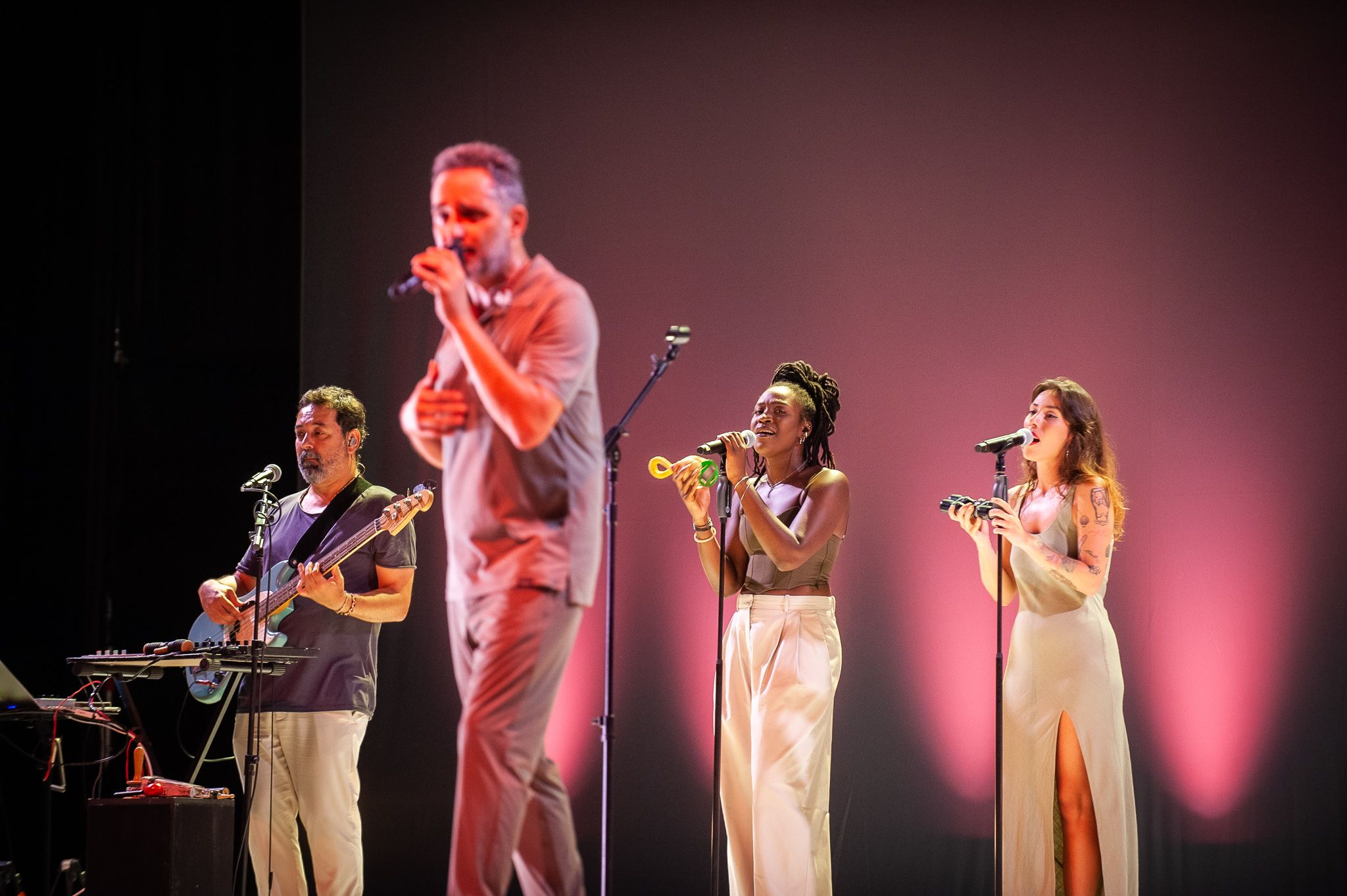 ‘Me haces bien’ a ritmo de maracas. Foto: Tío Pepe Festival