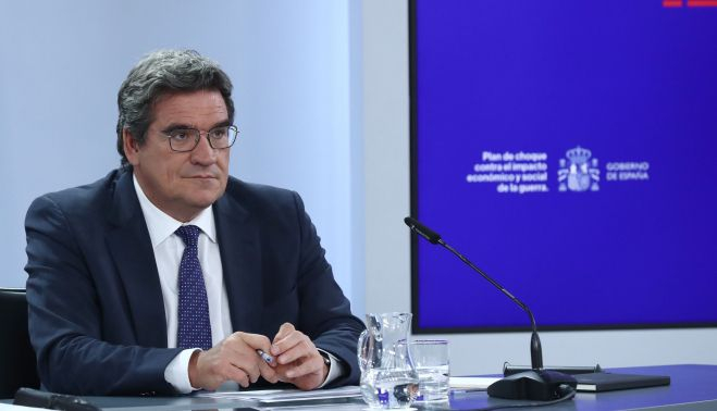 Escrivá en la rueda de prensa tras el Consejo de Ministros Pool Moncloa/Fernando Calvo 26.7.2022