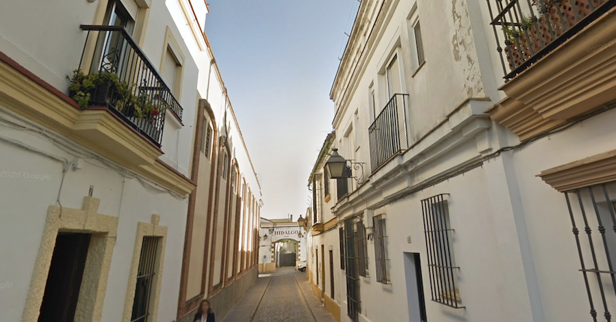 La calle Gómez Carrillo de Jerez, donde se habilitarán 24 viviendas, en una imagen de Google Maps.