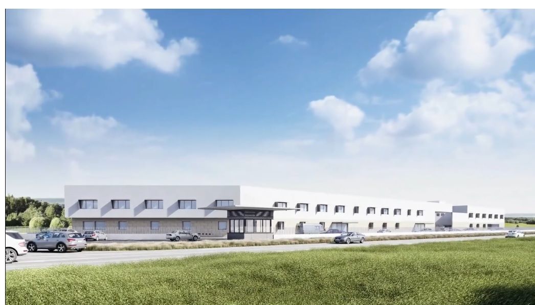 Recreación del centro de internamiento de extranjeros (CIE) que se construye actualmente en Algeciras, que no quiere acoger un CETI.