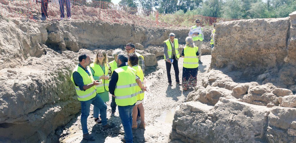 Visita institucional a los molinos de La Corta.