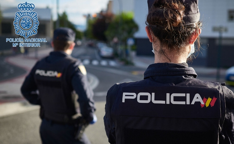 Agentes de la Policía Nacional. 