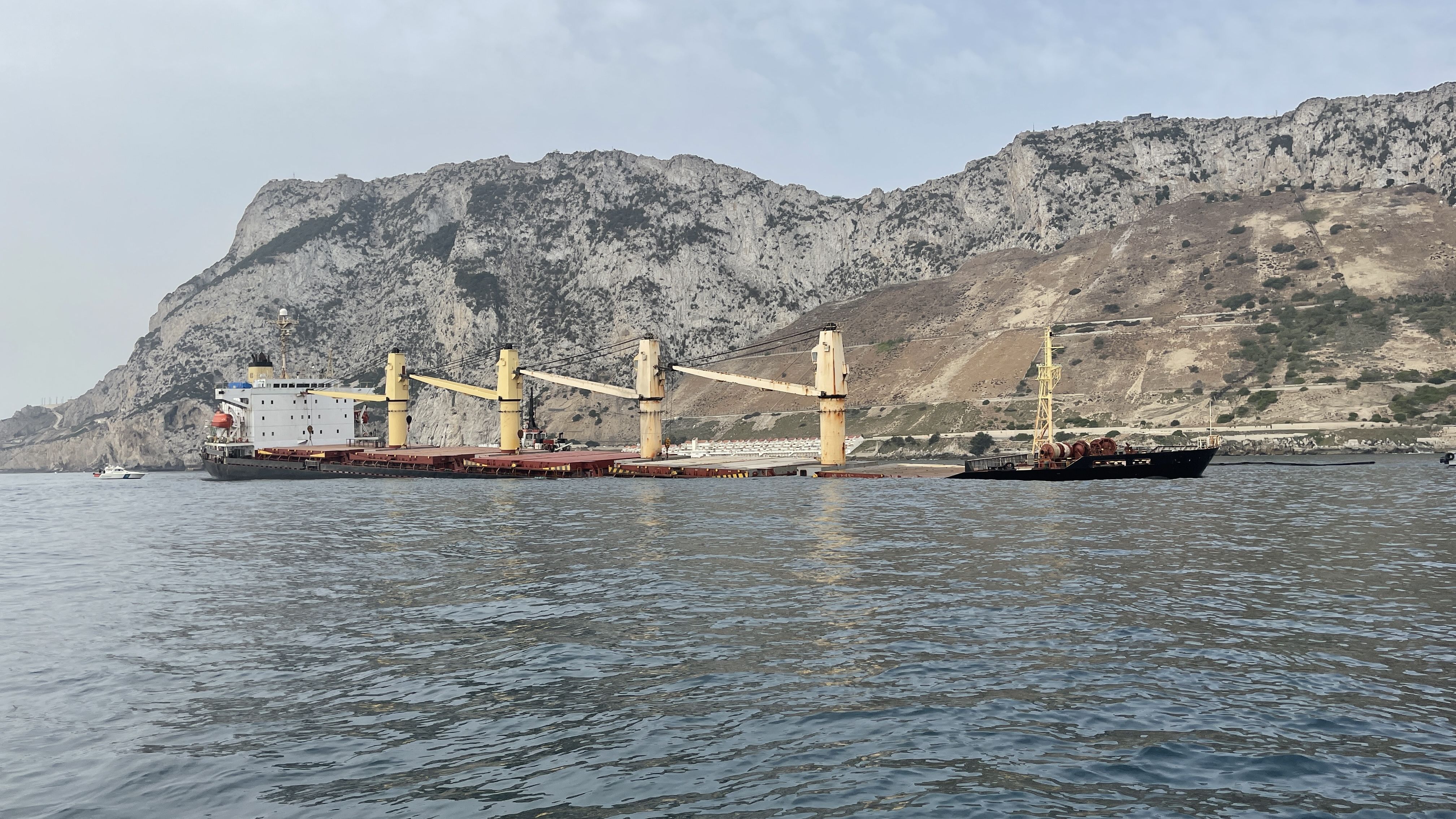 El buque OS35, acusado de siete infracciones por Gibraltar.