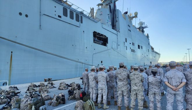 El grupo que acompaña al buque Juan Carlos I no regresará hasta el 11 de octubre. ARMADA
