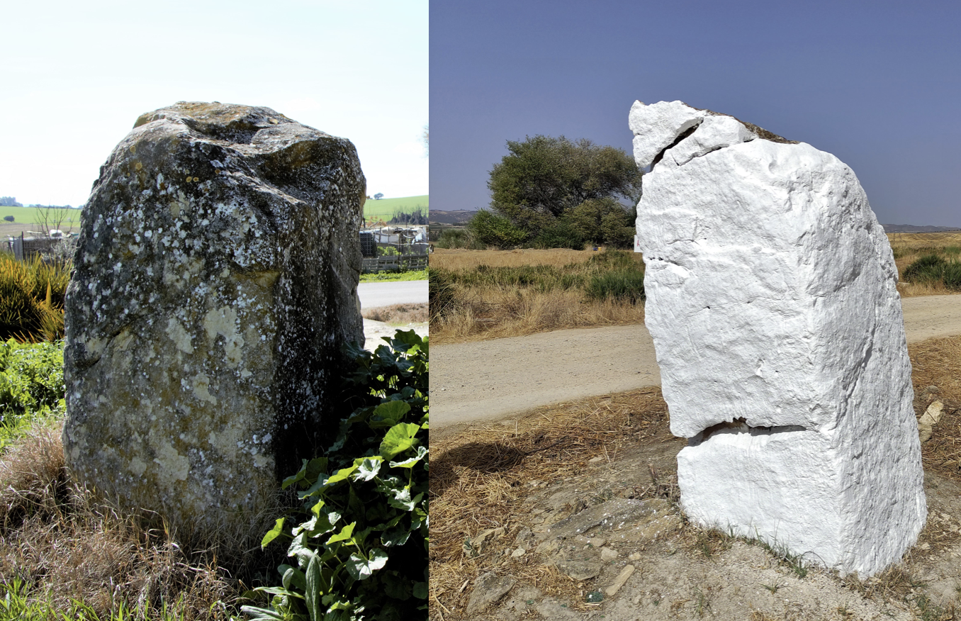 El estado original del menhir, hito megalítico en Arcos, y a la derecha, el monumento protegido ya blanqueado.