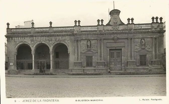 El Cabildo Antiguo, primera sede de la Biblioteca Municipal de Jerez.