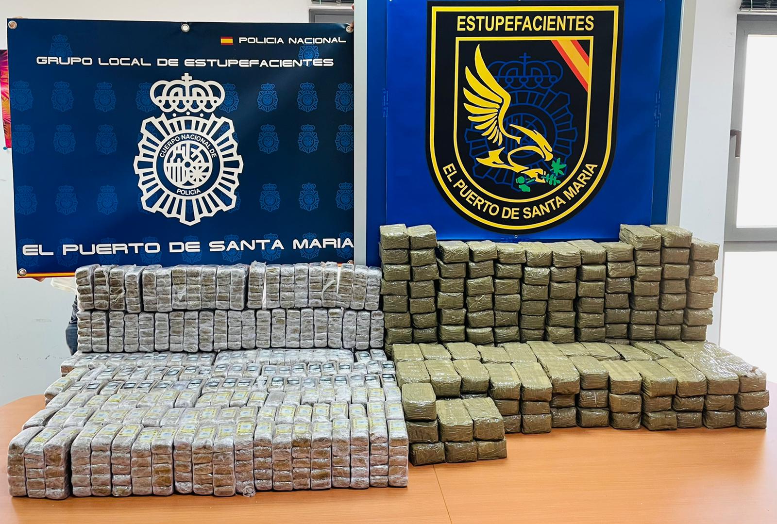 La Policía Nacional detiene al presunto responsable de un alijo de hachís realizado en El Puerto de Santa María.