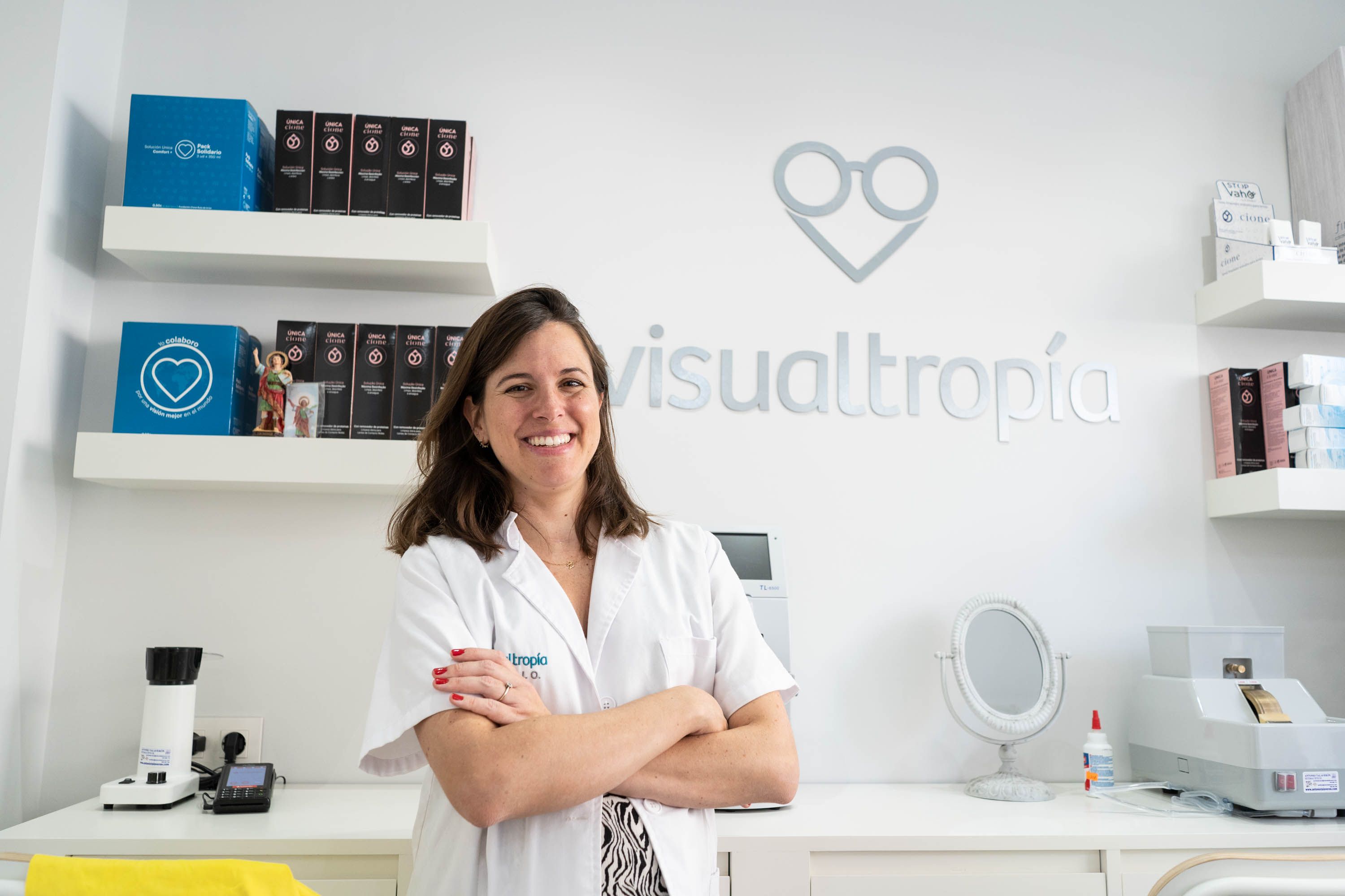 Una optometrista de Jerez ante la vuelta al cole.