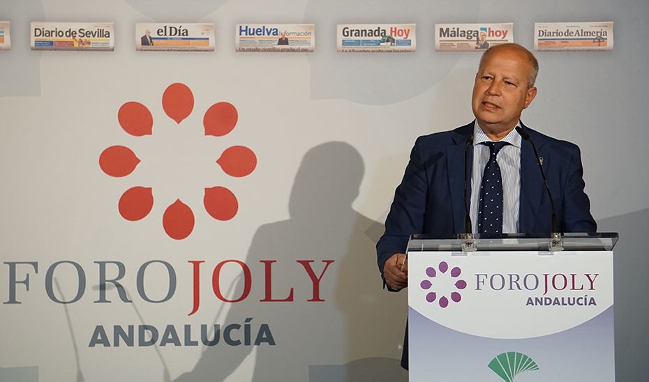 Imbroda, en su conferencia en el Foro Joly.