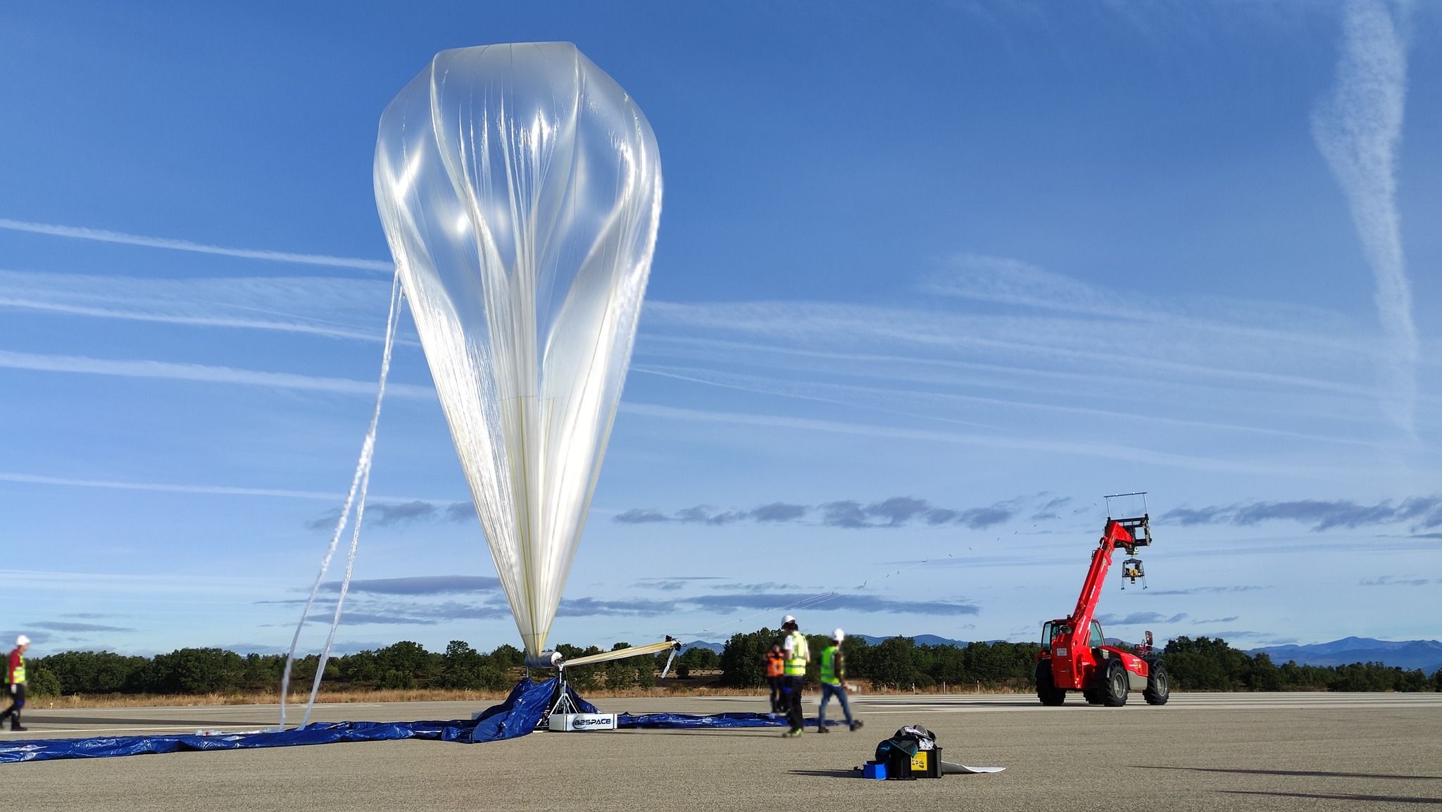 Imagen del nanosatélite desarrollado por estudiantes de la US para localizar terrenos agrícolas infrautilizados.