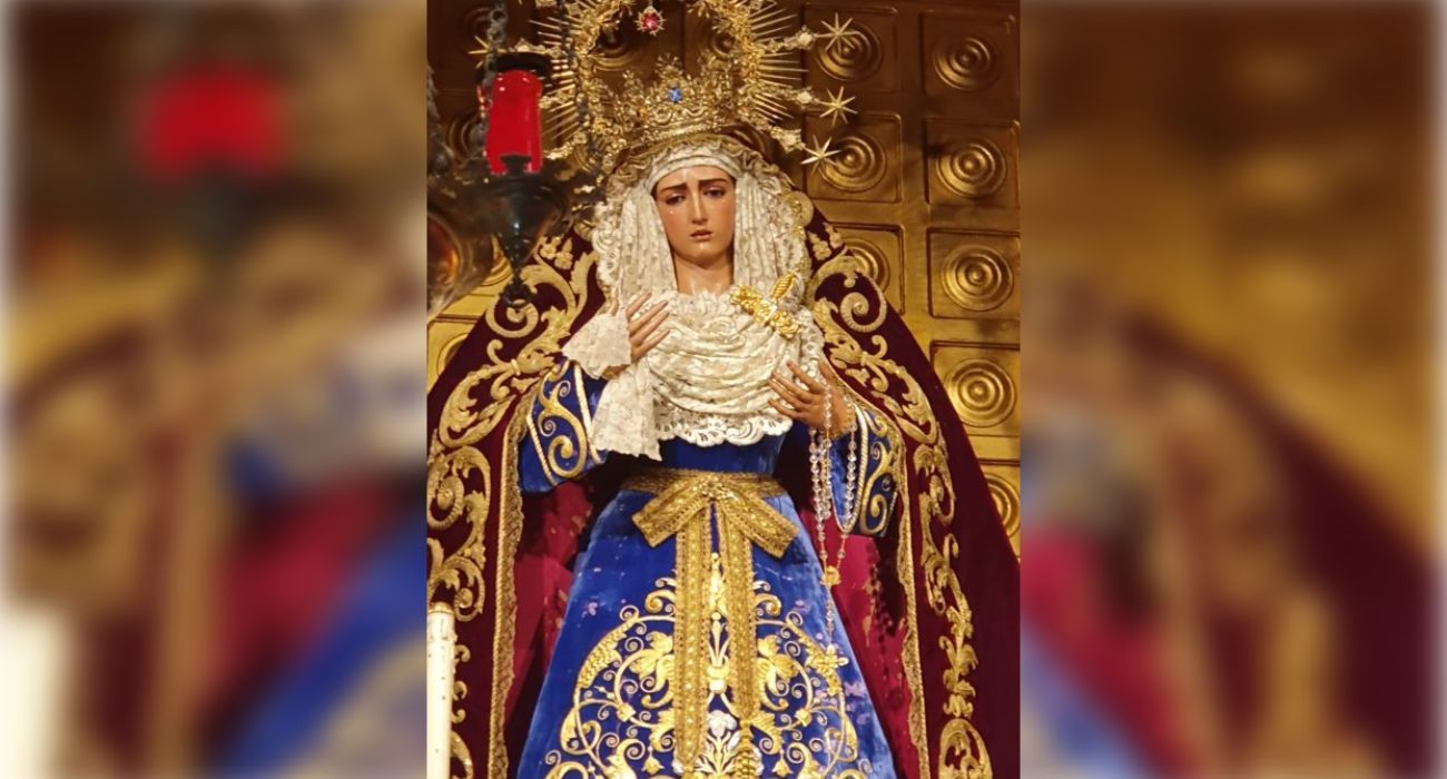 La saya de la Virgen de la Hiniesta ha sido rociada con lejía.