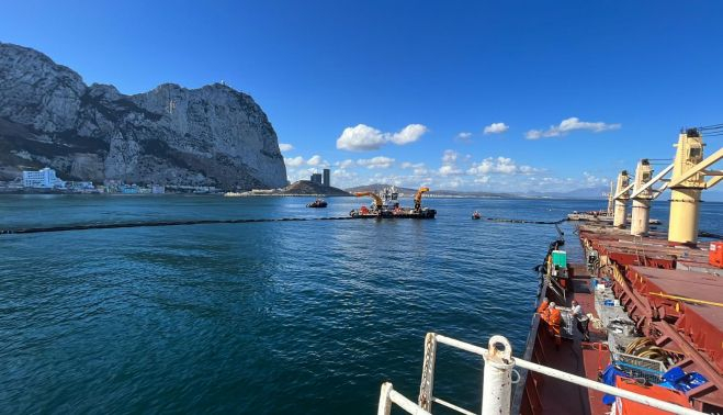 Nueva barrera alrededor del OS35. INFOGIBRALTAR