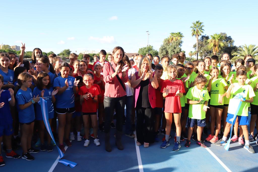 Inauguradas en Jerez las ‘Pistas de Atletismo Mercedes Chilla’ del anexo a Chapín