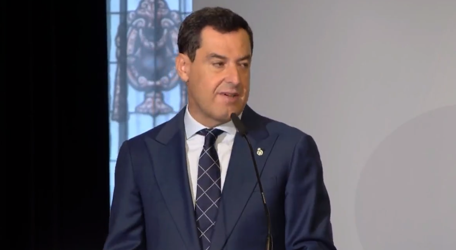 El presidente de la Junta de Andalucía, Juan Manuel Moreno, anuncia bajada de impuestos.