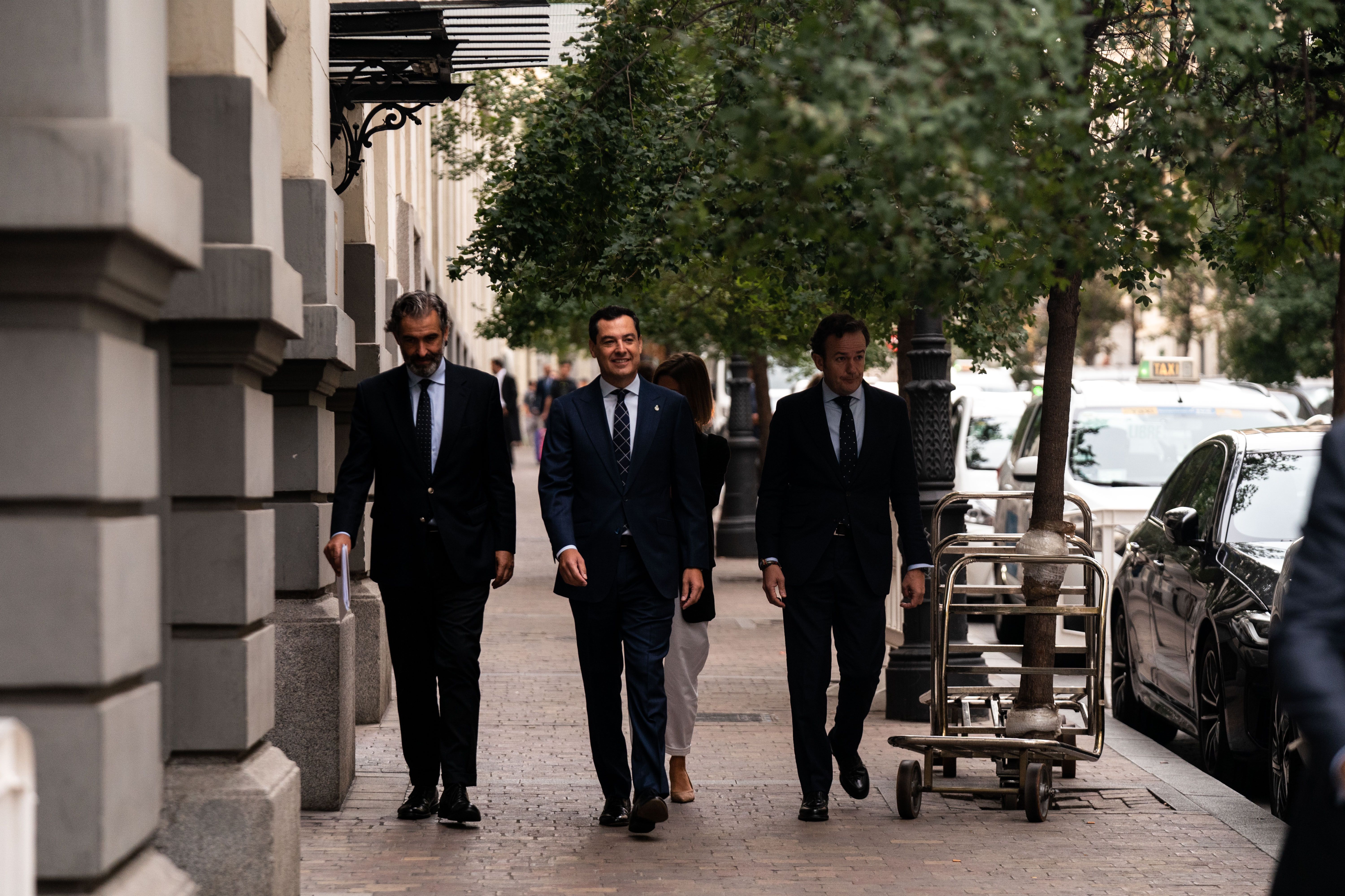 Moreno, presidente de la Junta, en un paseo reciente.