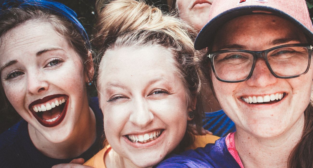 Crean nueva técnica para ayudar a identificar cadáveres a partir de las sonrisas de Facebook e Instagram.