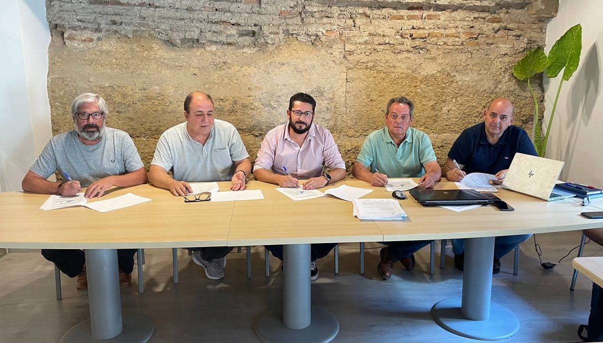 Acuerdo laboral "histórico" en el Consorcio de Aguas de la Zona Gaditana.