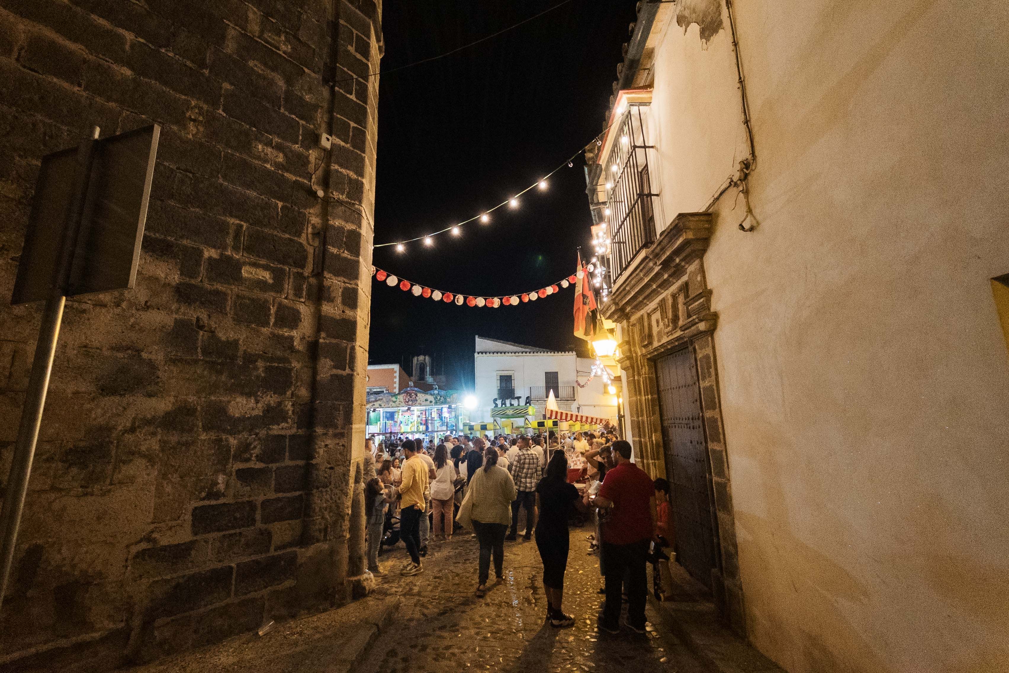 El entorno de la iglesia de San Mateo fue el lugar donde se produjo el violento atraco.