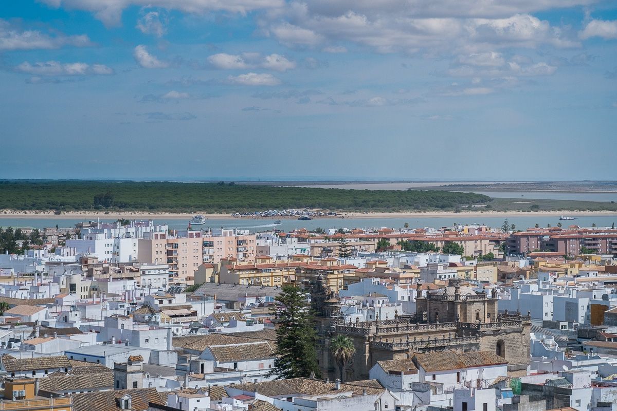 Vista de Sanlúcar. FOTO: MANU GARCÍA