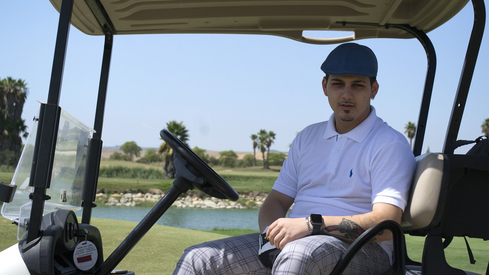 El rapero portuense Travis Trevor en el Sherry Golf de Jerez.
