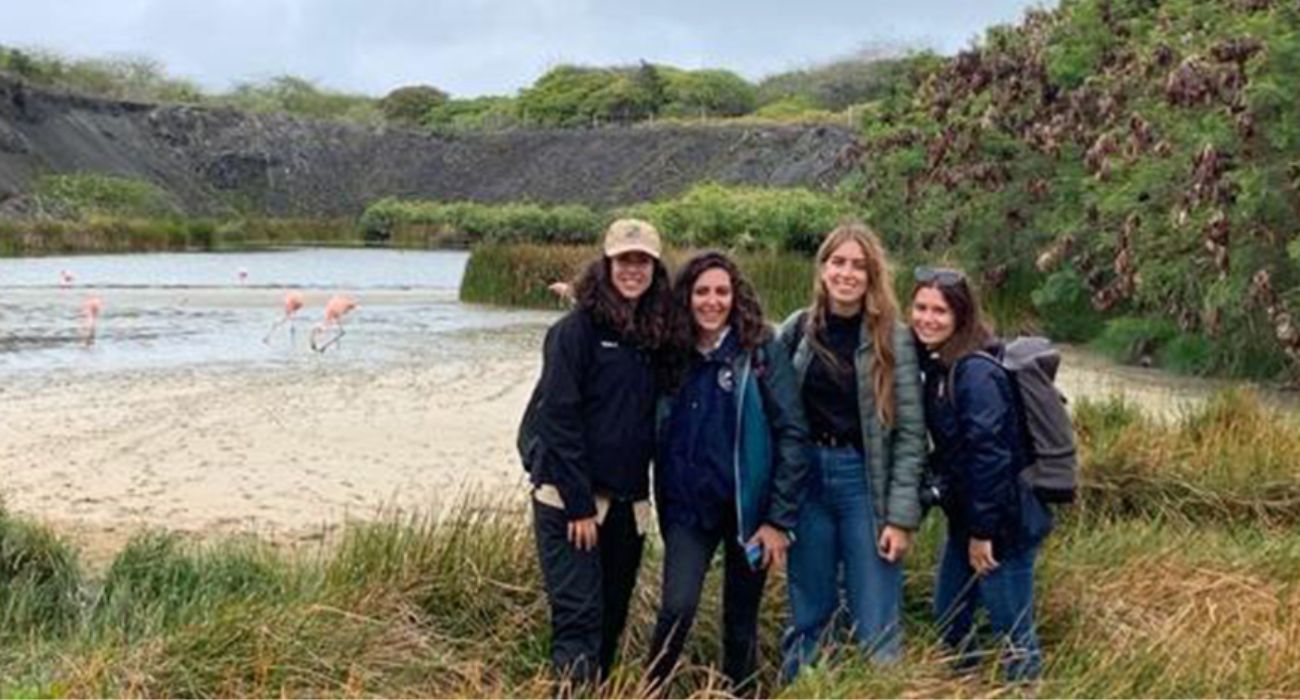 Las cuatro universitarias de Málaga que han logrado salvar su vida.