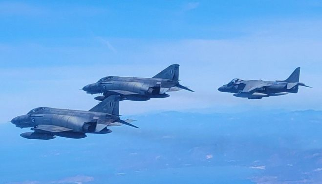Los aviones Harrier de la Armada han llevado a cabo ataques de precisión. ARMADA