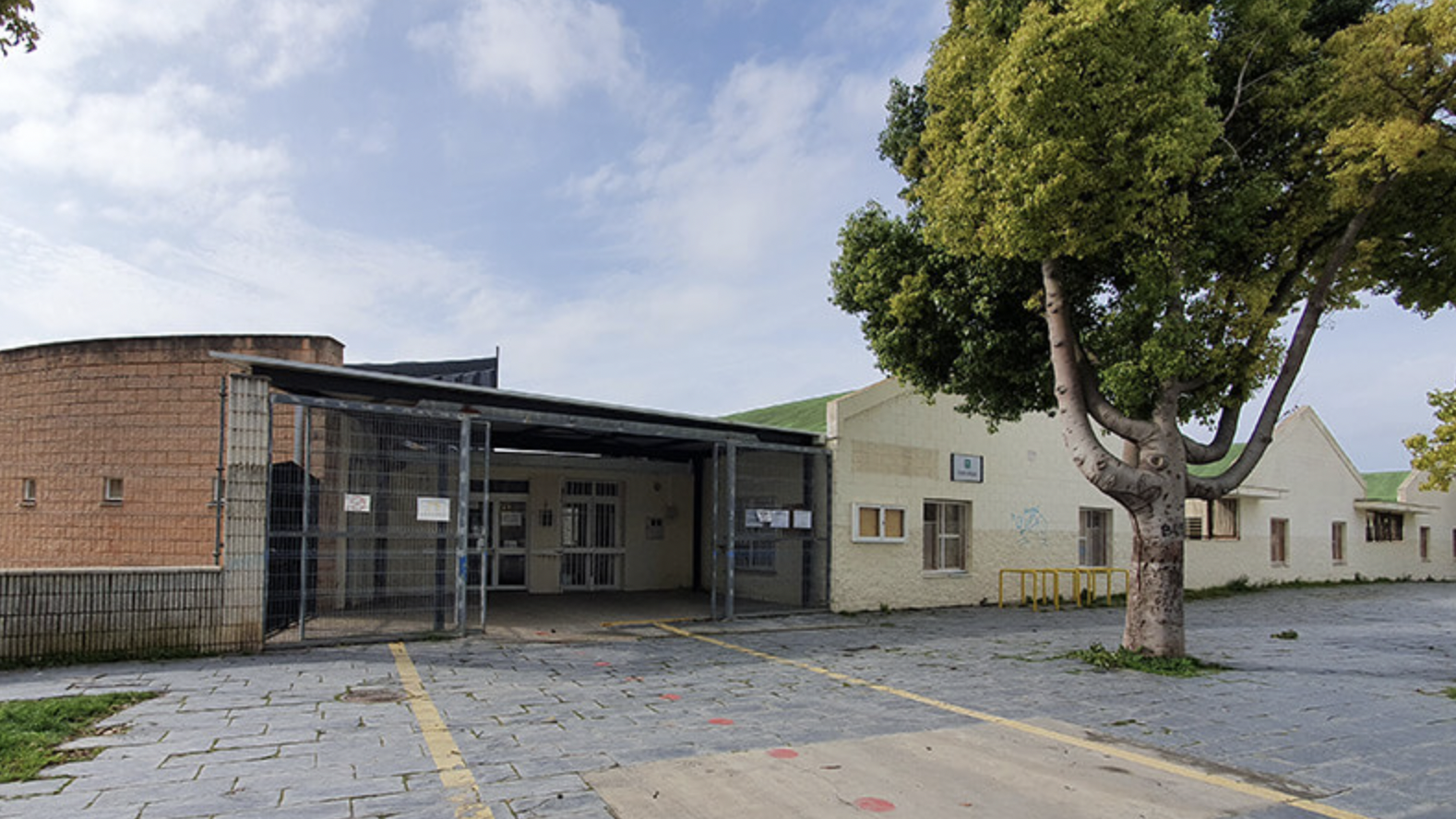 Fachada de la escuela infantil Elvira Lindo en Puerto Real.  ESCUELAINFANTILELVIRALINDO