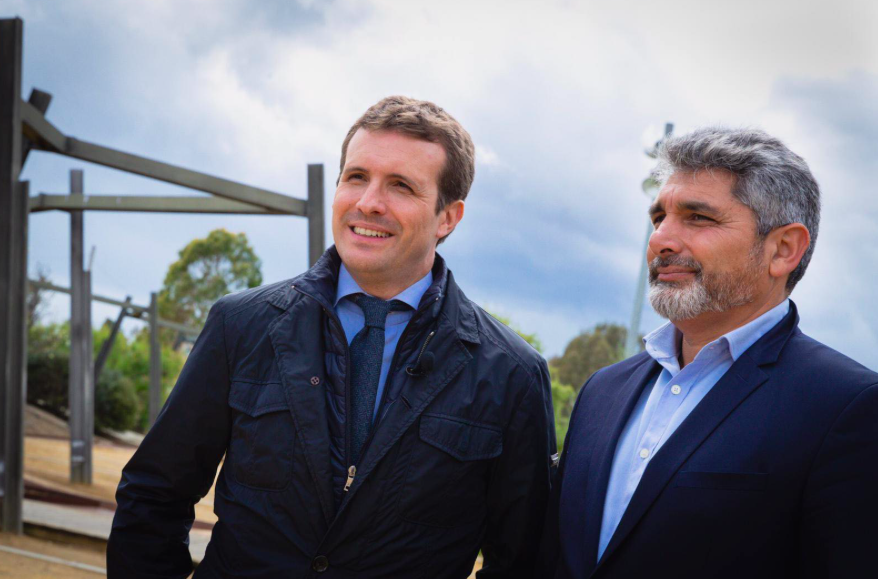Pablo Casado junto a Juan José Cortés. FOTO: JUAN JOSÉ CORTÉS. 