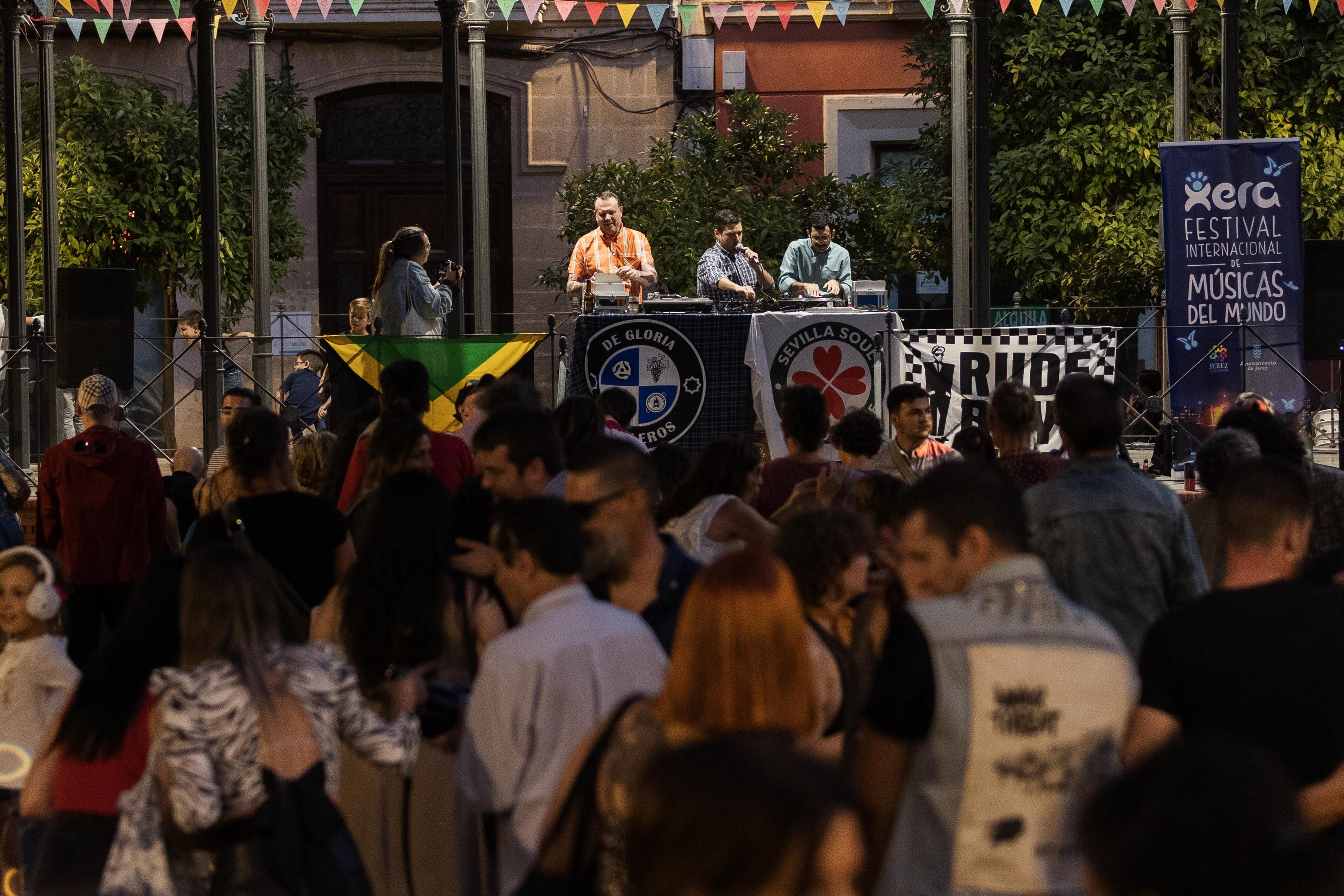 Sherry Sound System 4 Sherry Sound System 4